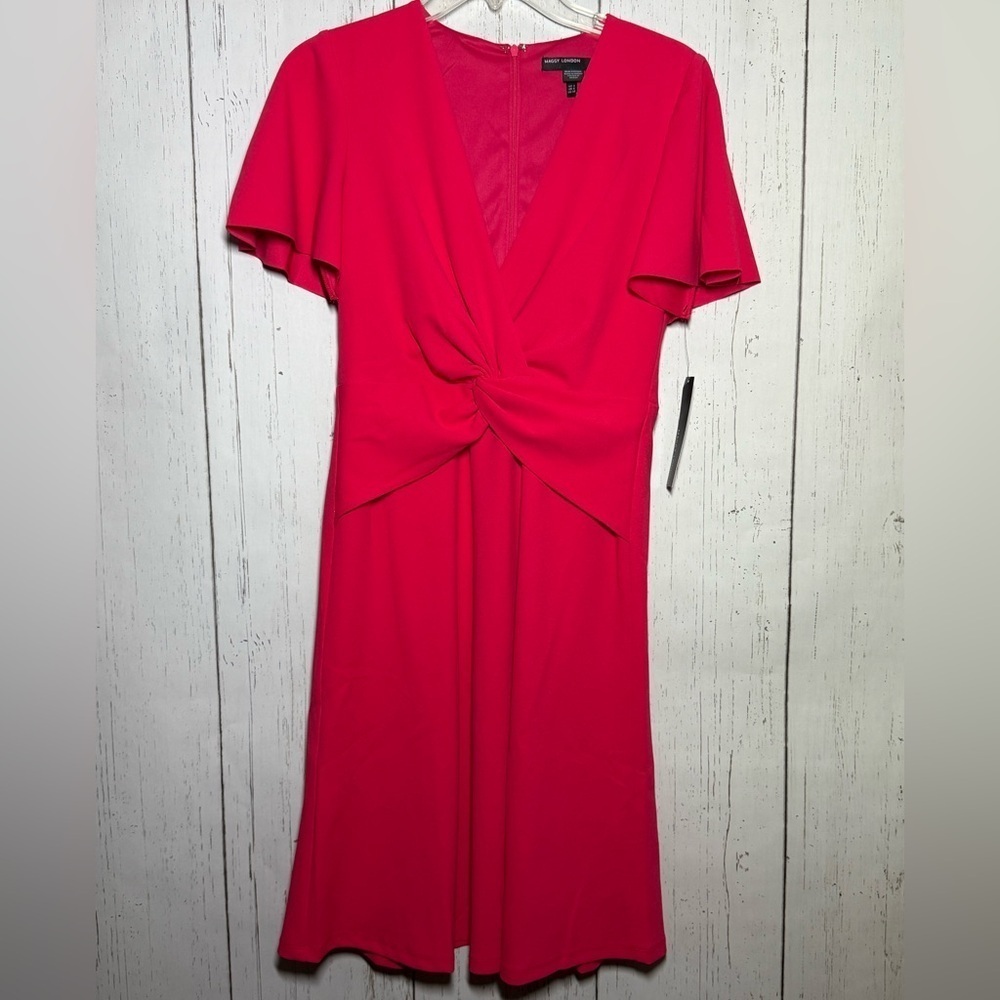 NWT Maggy London Hot Pink V Neck A Line Short Sleeve Twist Waist Dress Size 4